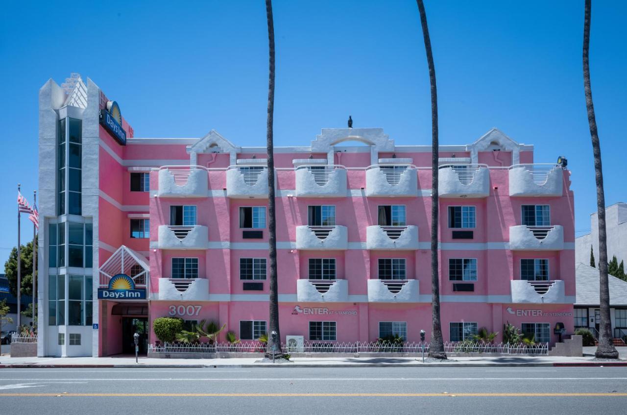 Days Inn By Wyndham Santa Monica Los Angeles Buitenkant foto